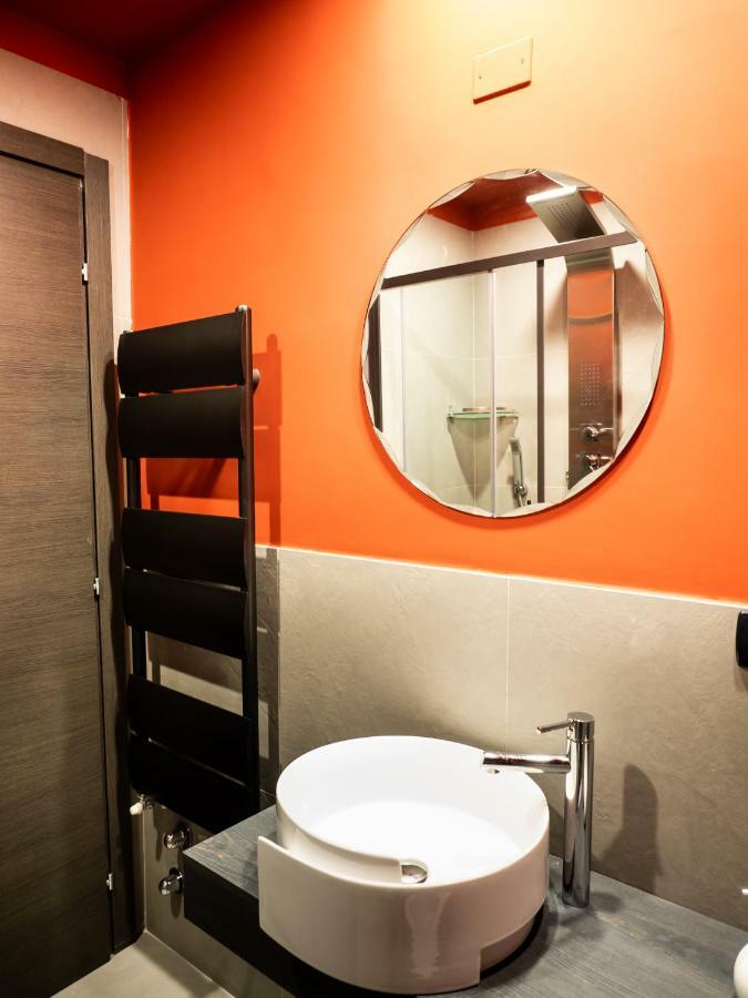 Carlotta Station Suite Bologne Extérieur photo