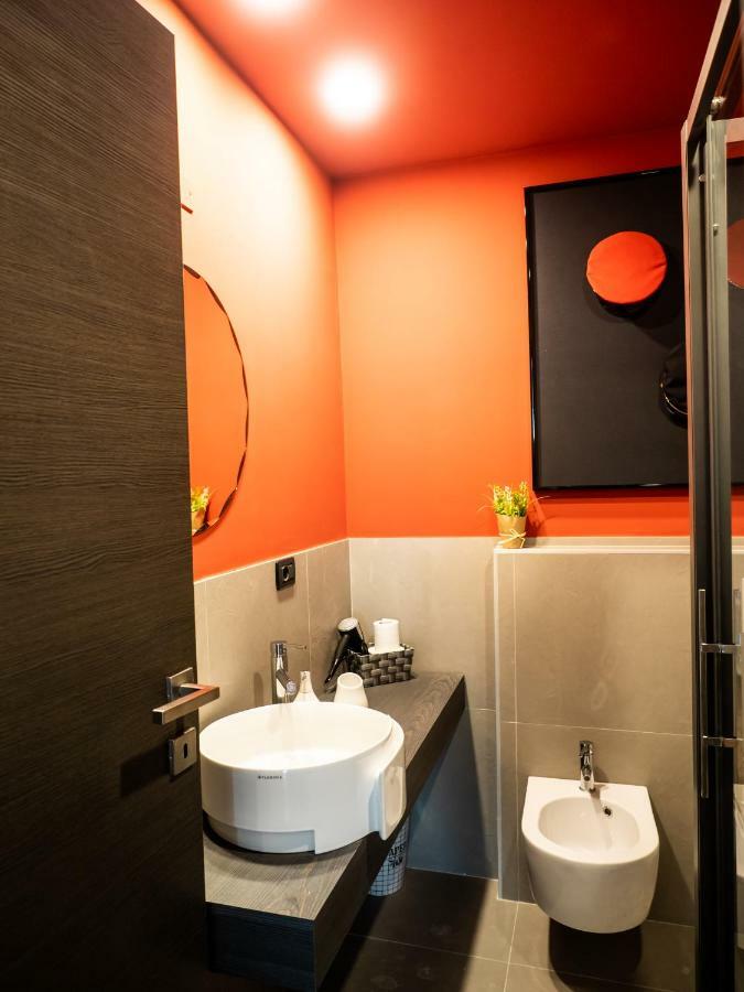 Carlotta Station Suite Bologne Extérieur photo